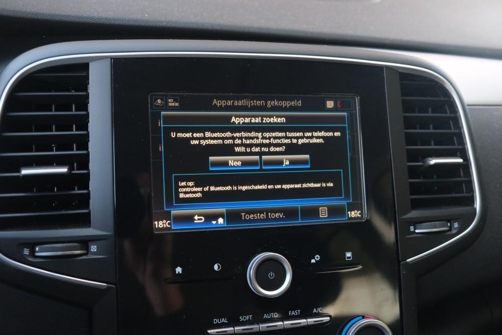 Renault Talisman 1.6 TCe 150pk EDC Estate Zen - Automatische airco - Cruise control - Navigatiesysteem - Keyless entry - Parkeersensoren achter - DAB radio afbeelding 19
