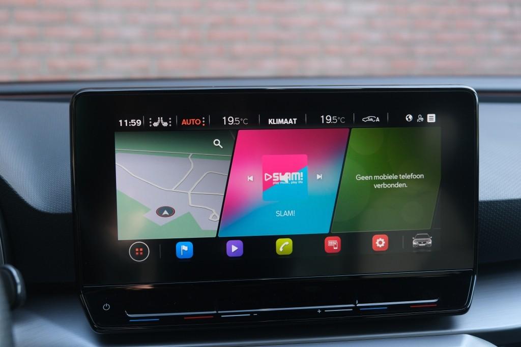 SEAT Leon 1.5 eTSi 150pk DSG Sportstourer FR Launch Editon - Adaptive cruise - Elektrische achterklep - Apple CarPlay - Keyless - Parkeersensoren - Stoelverwarming - Climate control afbeelding 17