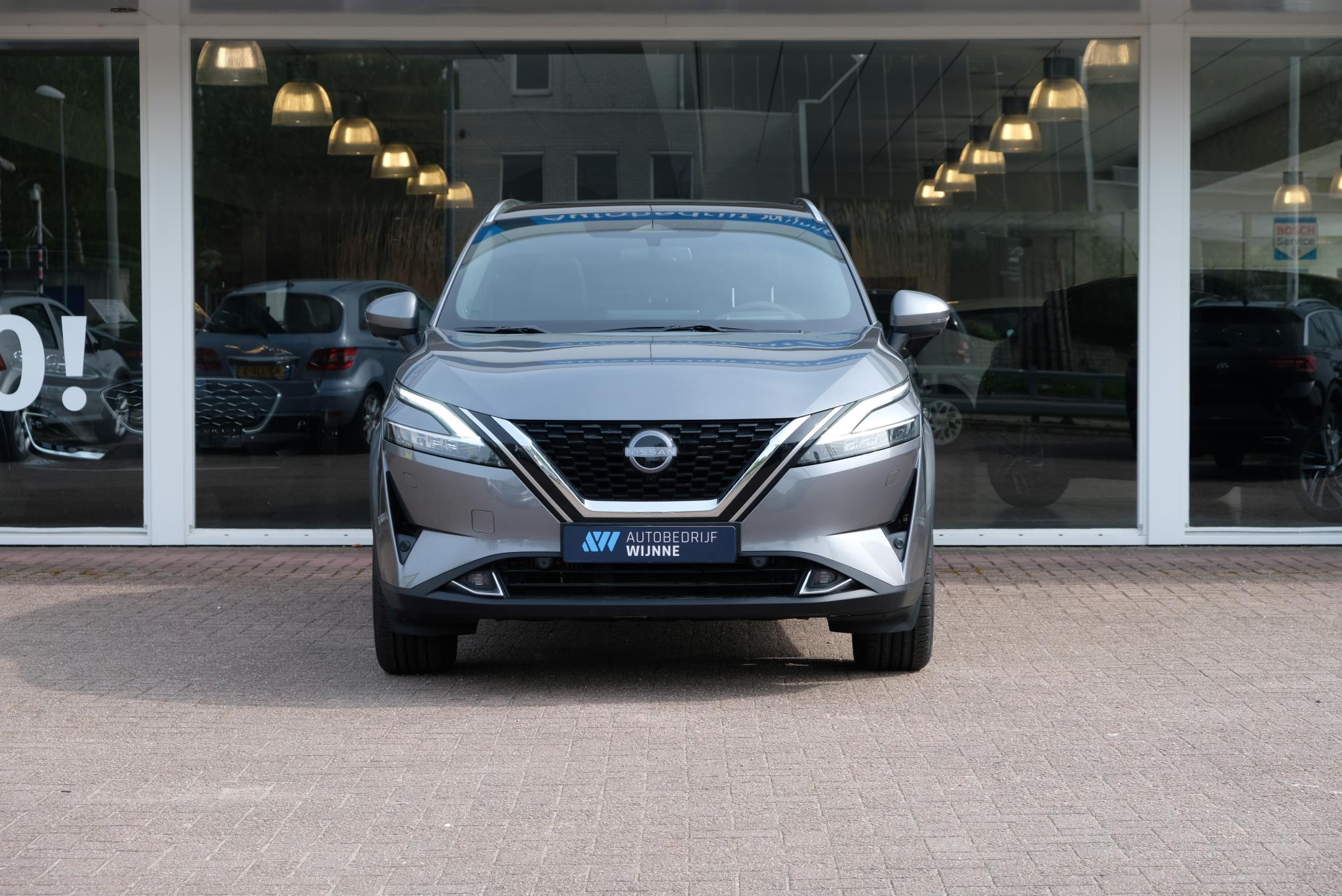Nissan QASHQAI 1.3 MHEV 158pk Xtronic Tekna Plus | Navi | Trekhaak | Adaptive Cruise | 360° Camera | Leder | Head-up Display | Panoramadak | 19" velgen afbeelding 3
