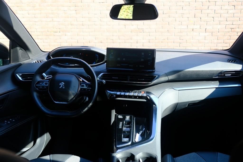 Peugeot 3008 1.6 HYbrid 180pk EAT8 Allure Pack Business - Achteruitrijcamera - Adaptieve cruise control - LED koplampen - Parkeersensoren - Keyless afbeelding 6