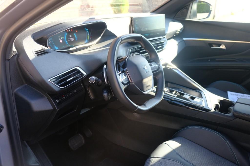 Peugeot 3008 1.6 HYbrid 180pk EAT8 Allure Pack Business - Achteruitrijcamera - Adaptieve cruise control - LED koplampen - Parkeersensoren - Keyless afbeelding 7