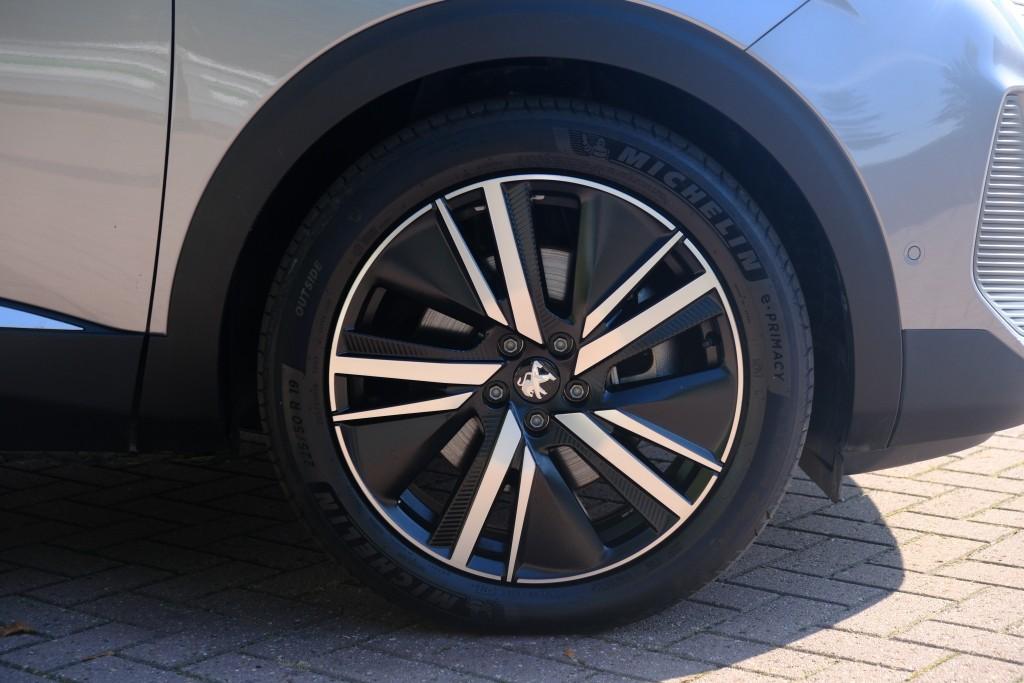 Peugeot 3008 1.6 HYbrid 180pk EAT8 Allure Pack Business - Achteruitrijcamera - Adaptieve cruise control - LED koplampen - Parkeersensoren - Keyless afbeelding 25