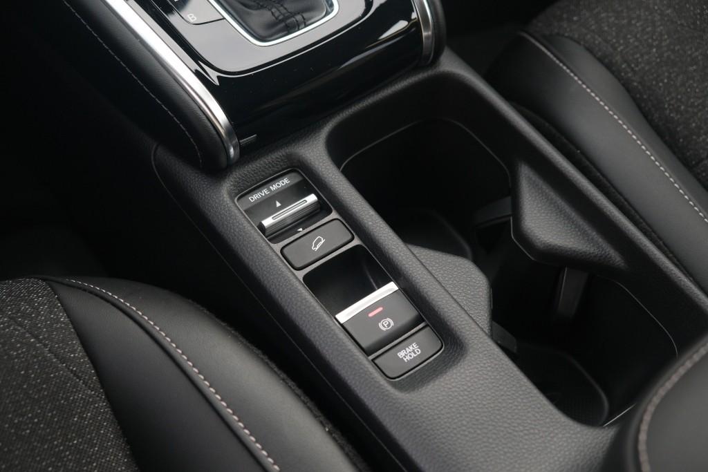 Honda HR-V 1.5 e:HEV 131pk CVT Advance - Adaptieve cruise - Achteruitrijcamera - Apple CarPlay - Stoel en stuurwielverwarming- Elektrische achterklep - Dodehoekdetectie afbeelding 24