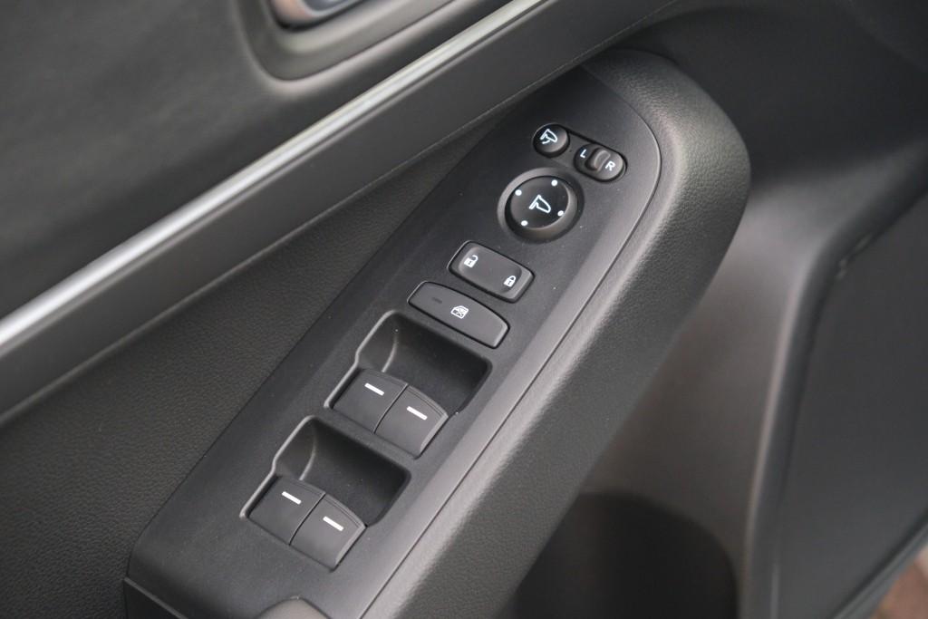 Honda HR-V 1.5 e:HEV 131pk CVT Advance - Adaptieve cruise - Achteruitrijcamera - Apple CarPlay - Stoel en stuurwielverwarming- Elektrische achterklep - Dodehoekdetectie afbeelding 25