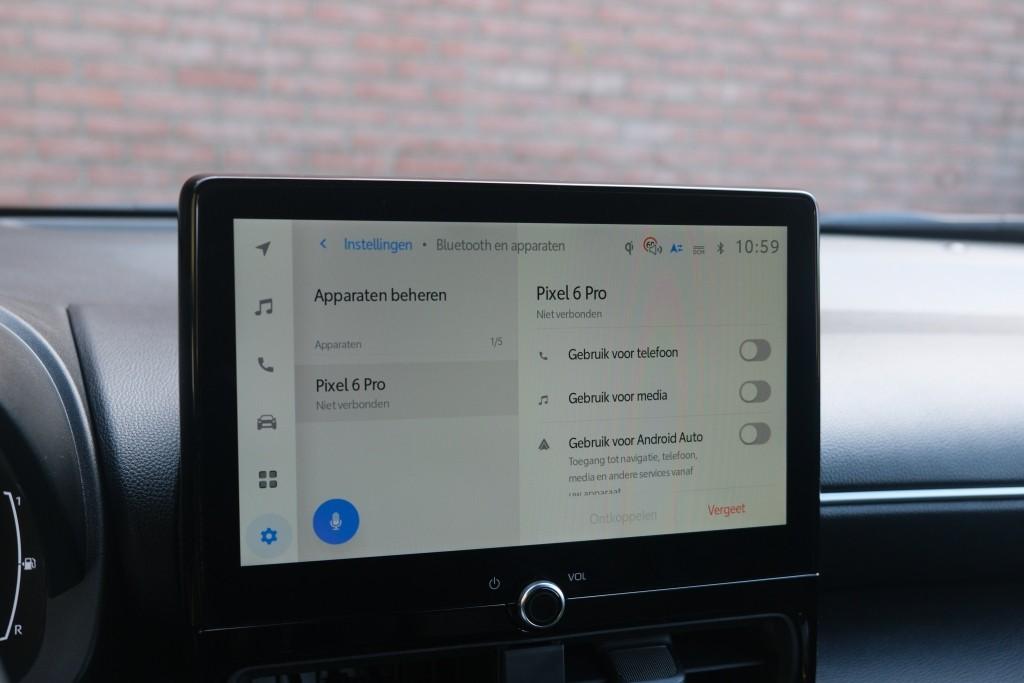 Toyota Yaris Cross 1.5 Hybrid 115pk CVT Dynamic - Adaptieve cruise - Achteruitrijcamera - Apple CarPlay - Climate control - Stoelverwarming - Keyless entry/start - Dodehoekdetectie afbeelding 18