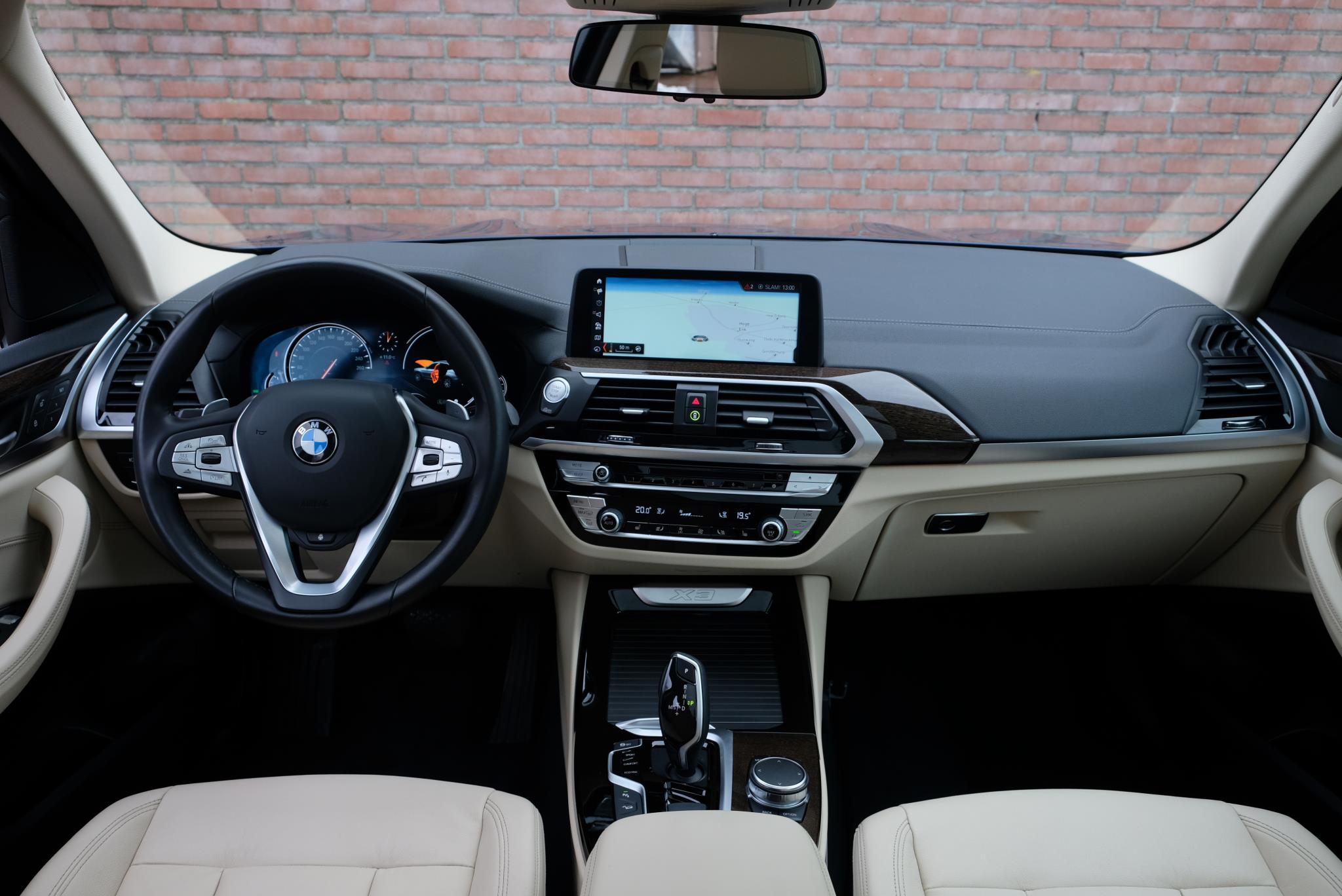 BMW X3 xDrive20i 184pk Aut. High Executive - Panoramadak - Adaptive cruise - Apple CarPlay - LED koplampen - Climate control - Parkeersensoren - Keyless Entry - Trekhaak afbeelding 9
