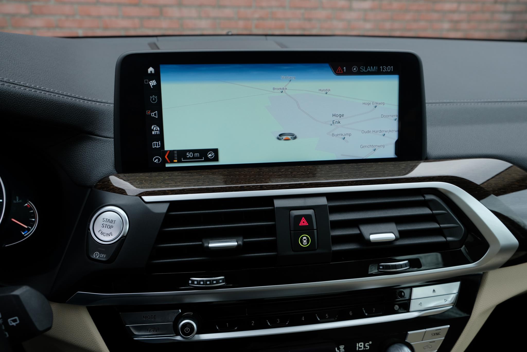 BMW X3 xDrive20i 184pk Aut. High Executive - Panoramadak - Adaptive cruise - Apple CarPlay - LED koplampen - Climate control - Parkeersensoren - Keyless Entry - Trekhaak afbeelding 16