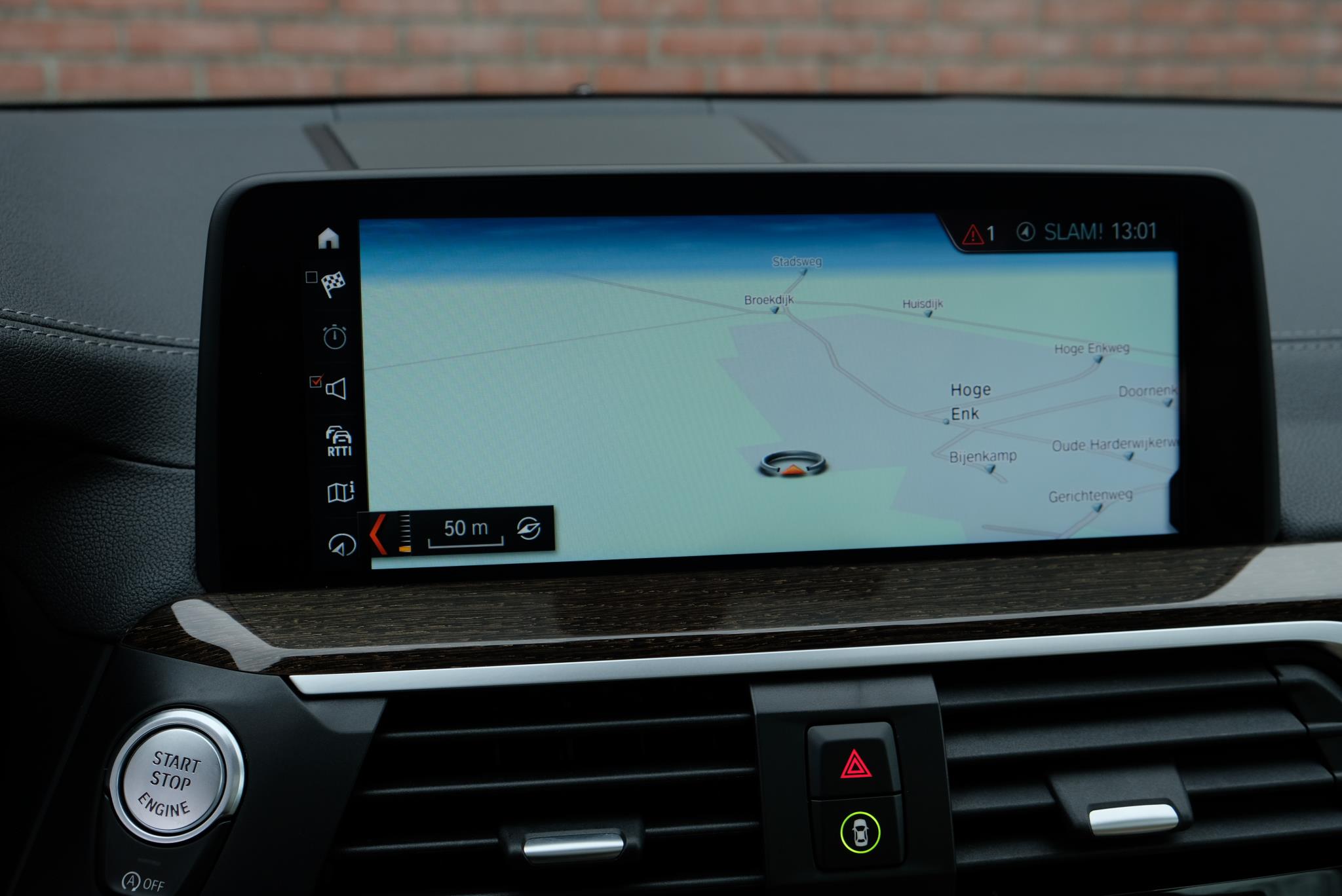 BMW X3 xDrive20i 184pk Aut. High Executive - Panoramadak - Adaptive cruise - Apple CarPlay - LED koplampen - Climate control - Parkeersensoren - Keyless Entry - Trekhaak afbeelding 17
