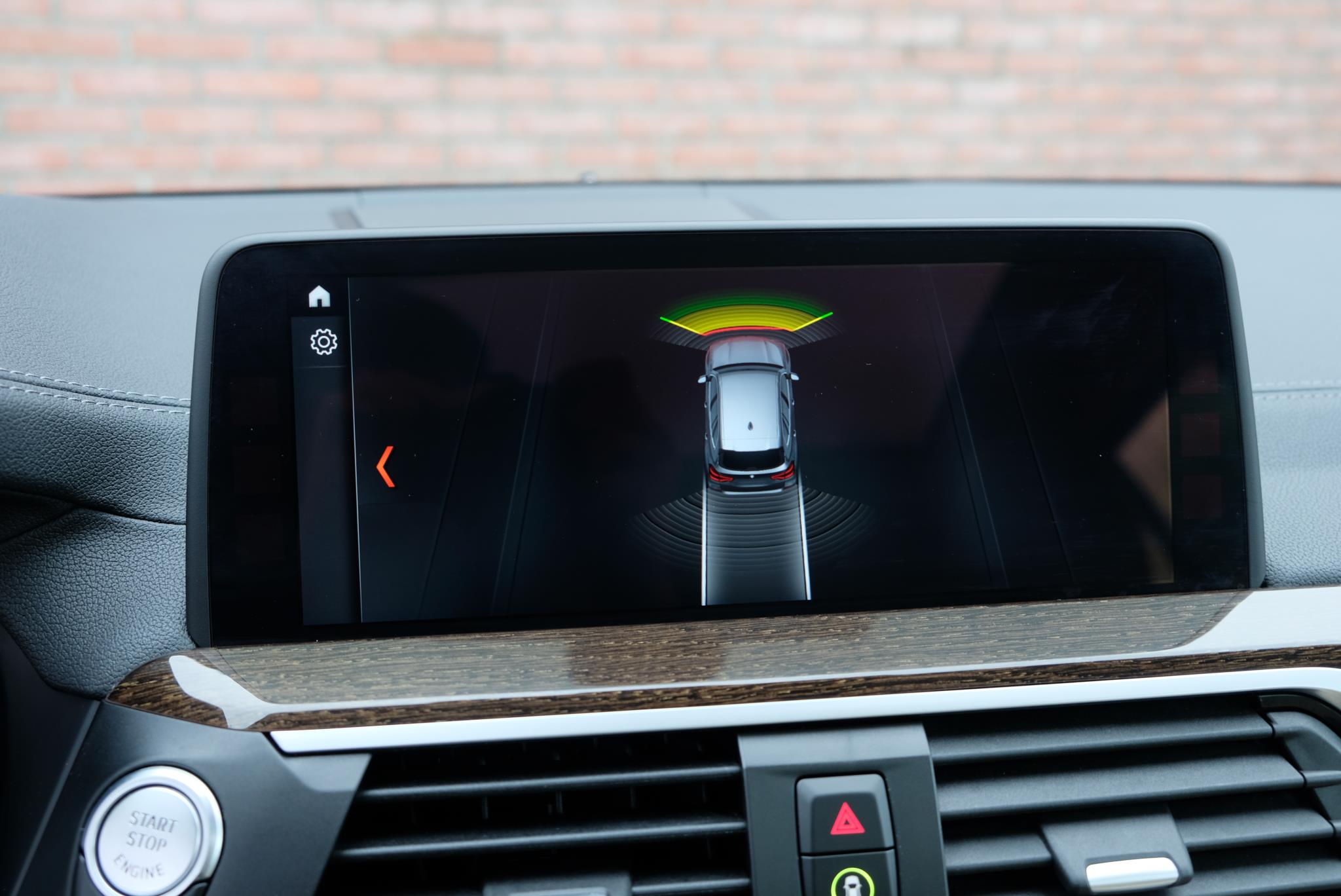 BMW X3 xDrive20i 184pk Aut. High Executive - Panoramadak - Adaptive cruise - Apple CarPlay - LED koplampen - Climate control - Parkeersensoren - Keyless Entry - Trekhaak afbeelding 18