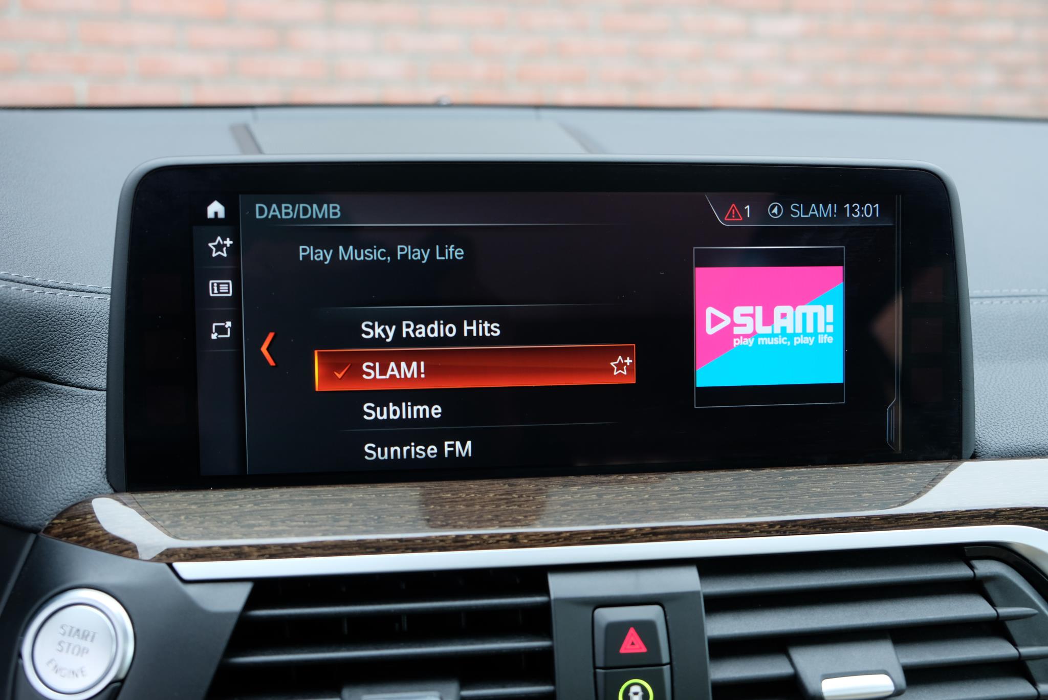 BMW X3 xDrive20i 184pk Aut. High Executive - Panoramadak - Adaptive cruise - Apple CarPlay - LED koplampen - Climate control - Parkeersensoren - Keyless Entry - Trekhaak afbeelding 19