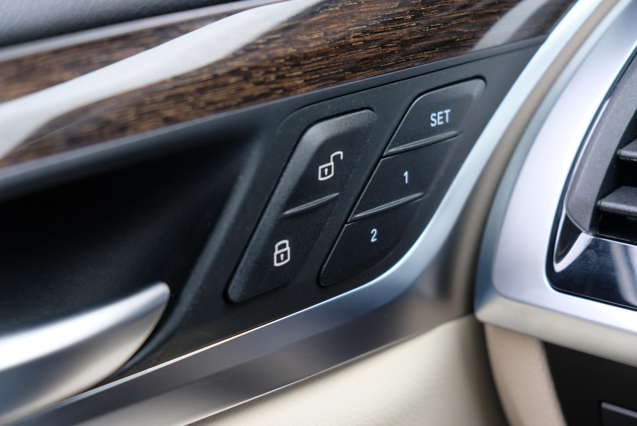 BMW X3 xDrive20i 184pk Aut. High Executive - Panoramadak - Adaptive cruise - Apple CarPlay - LED koplampen - Climate control - Parkeersensoren - Keyless Entry - Trekhaak afbeelding 25