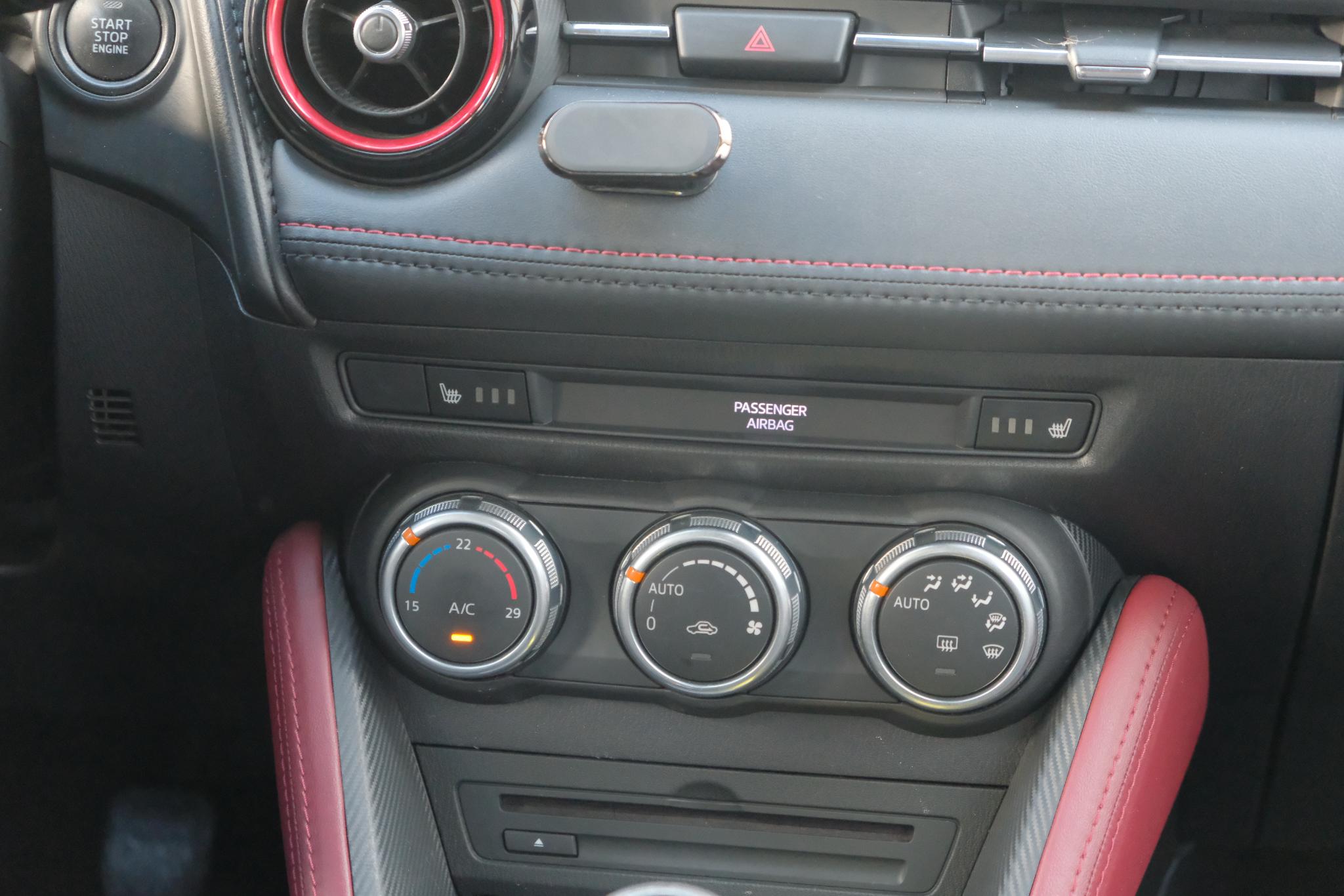 Mazda CX-3 2.0 SkyActiv-G 120pk GT-M | Navi | Adaptive Cruise | Camera | Head-Up display | Bose| PDC afbeelding 12
