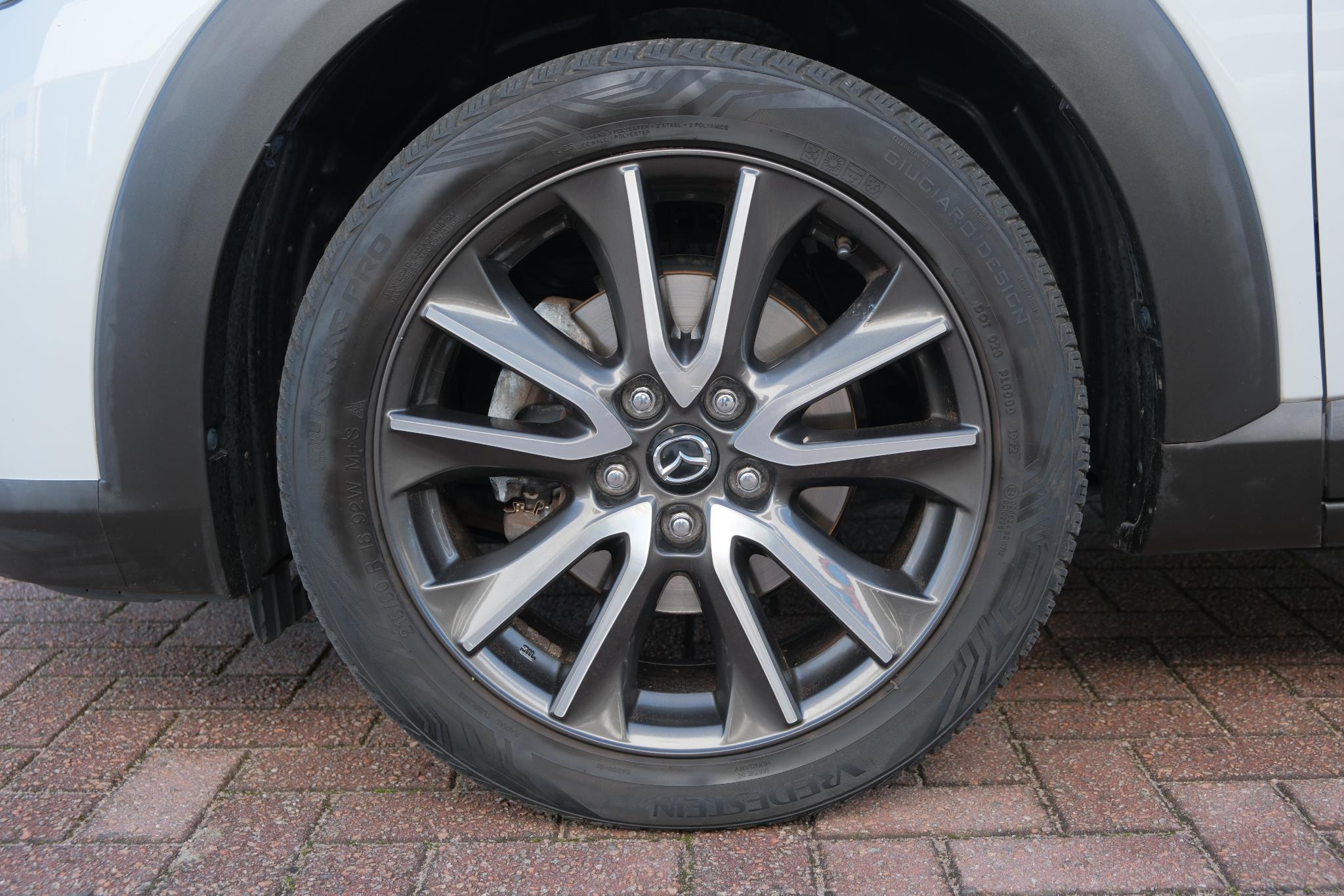 Mazda CX-3 2.0 SkyActiv-G 120pk GT-M | Navi | Adaptive Cruise | Camera | Head-Up display | Bose| PDC afbeelding 22