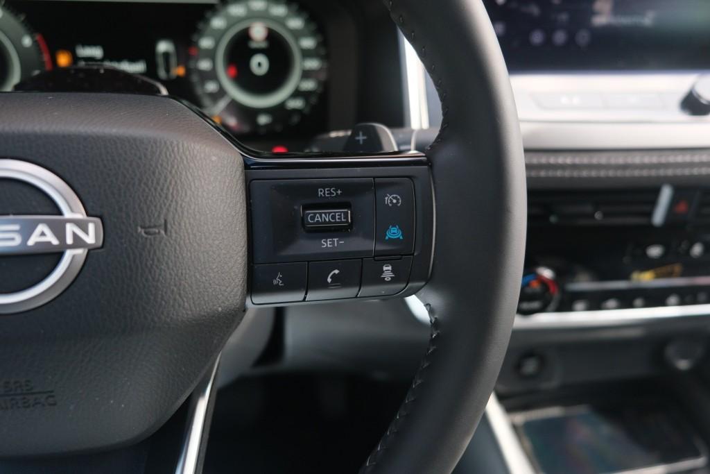 Nissan QASHQAI 1.3 MHEV Xtronic 158pk Tekna Plus - Adaptive cruise - 360° camera - Head-up display - Apple CarPlay - Navigatiesysteem - Stoelverwarming - Stoelventilatie - Panoramadak afbeelding 9