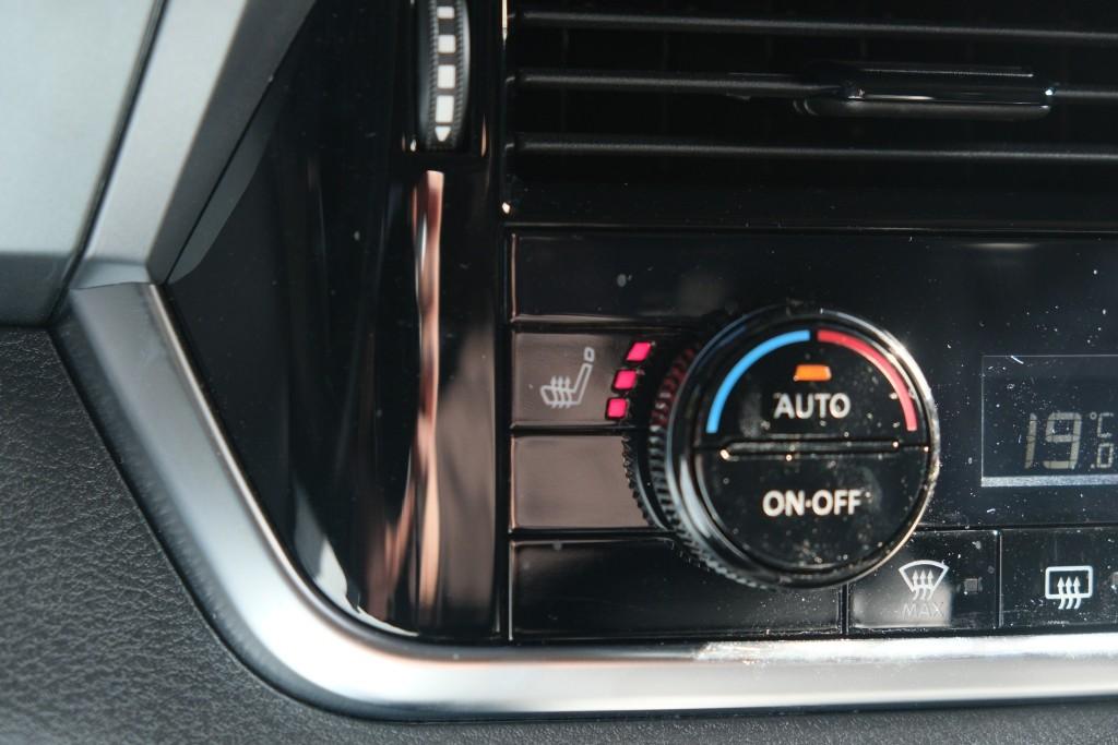Nissan QASHQAI 1.3 MHEV Xtronic 158pk Tekna Plus - Adaptive cruise - 360° camera - Head-up display - Apple CarPlay - Navigatiesysteem - Stoelverwarming - Stoelventilatie - Panoramadak afbeelding 22