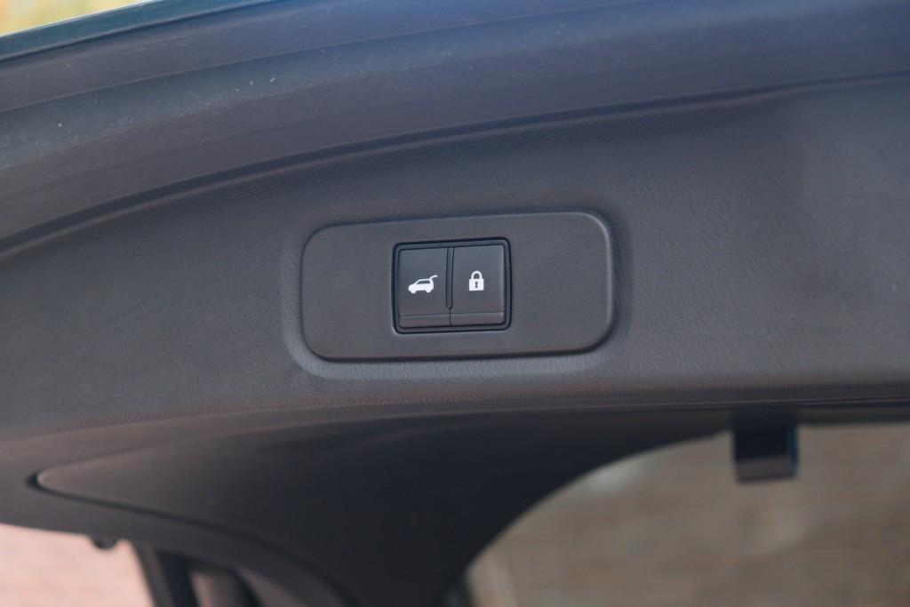 Nissan QASHQAI 1.3 MHEV Xtronic 158pk Tekna Plus - Adaptive cruise - 360° camera - Head-up display - Apple CarPlay - Navigatiesysteem - Stoelverwarming - Stoelventilatie - Panoramadak afbeelding 34