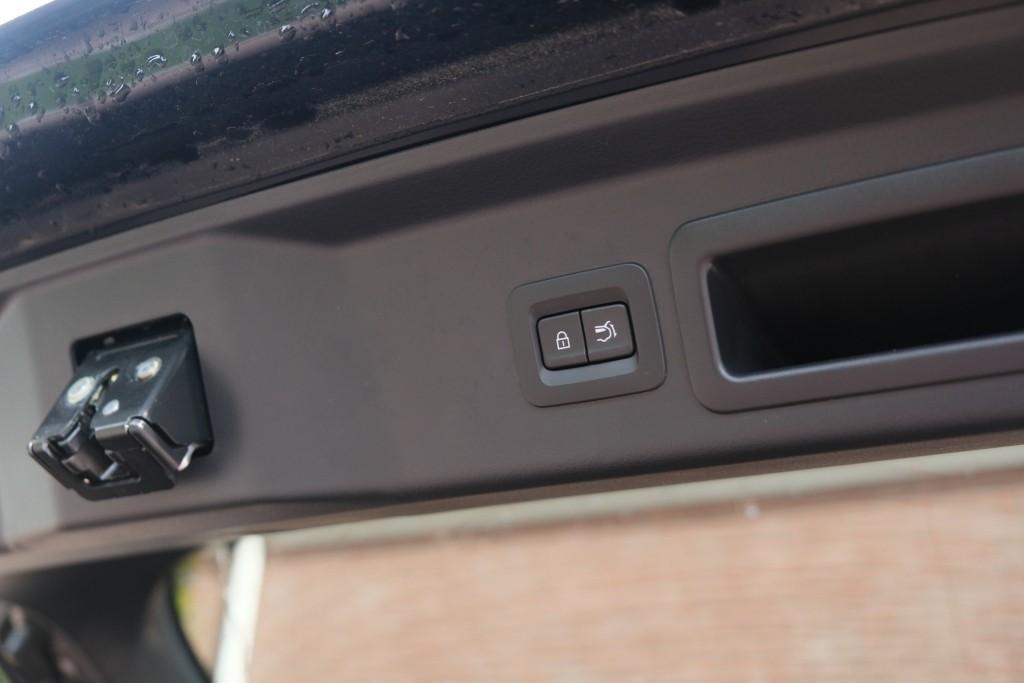 Mazda CX-30 2.5 e-SkyActiv-G M Hybrid 140pk Aut. Nagisa - Head-up display - Bose - Adaptieve cruise - Achteruitrijcamera - Dodehoekdetectie - Stoelverwarming - Elektrische achterklep - Keyless afbeelding 30