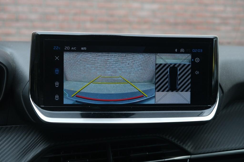 Peugeot 208 1.2 PureTech 100pk Allure - Navigatiesysteem - Apple CarPlay - Achteruitrijcamera - Dodehoekdetectie- Parkeersensoren - Climate Control - Cruise control afbeelding 19