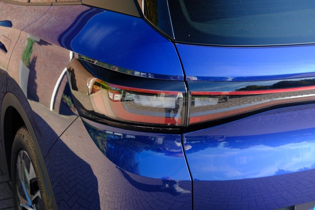 Volkswagen ID.4 Pure 52 kWh 170pk - Navigatiesysteem - App connect - Adaptive cruise - 360° camera - Keyless - Winter pakket - Elektrische achterklep - 19 inch velgen afbeelding 26