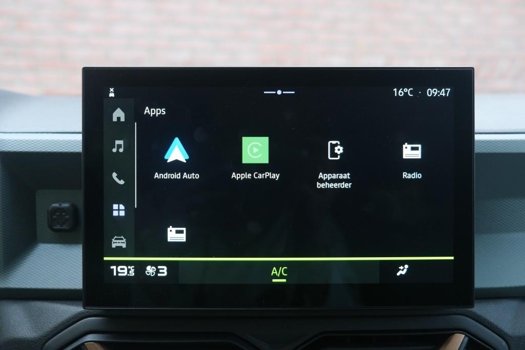 Dacia Duster 1.2 TCe mild hybrid 130pk Extreme - Achteruitrijcamera - Apple CarPlay - LED koplampen - Keyless entry & start - Climate control - Cruise control - Parkeersensoren afbeelding 18