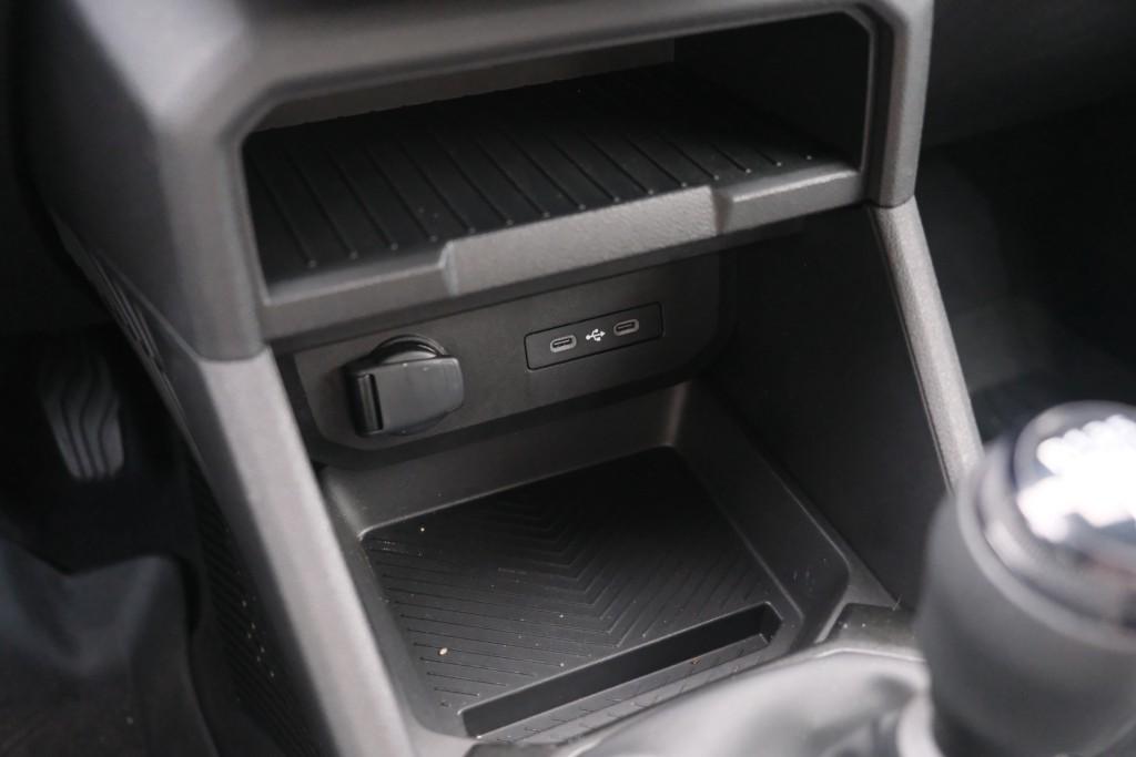 Dacia Duster 1.2 TCe mild hybrid 130pk Extreme - Achteruitrijcamera - Apple CarPlay - LED koplampen - Keyless entry & start - Climate control - Cruise control - Parkeersensoren afbeelding 22