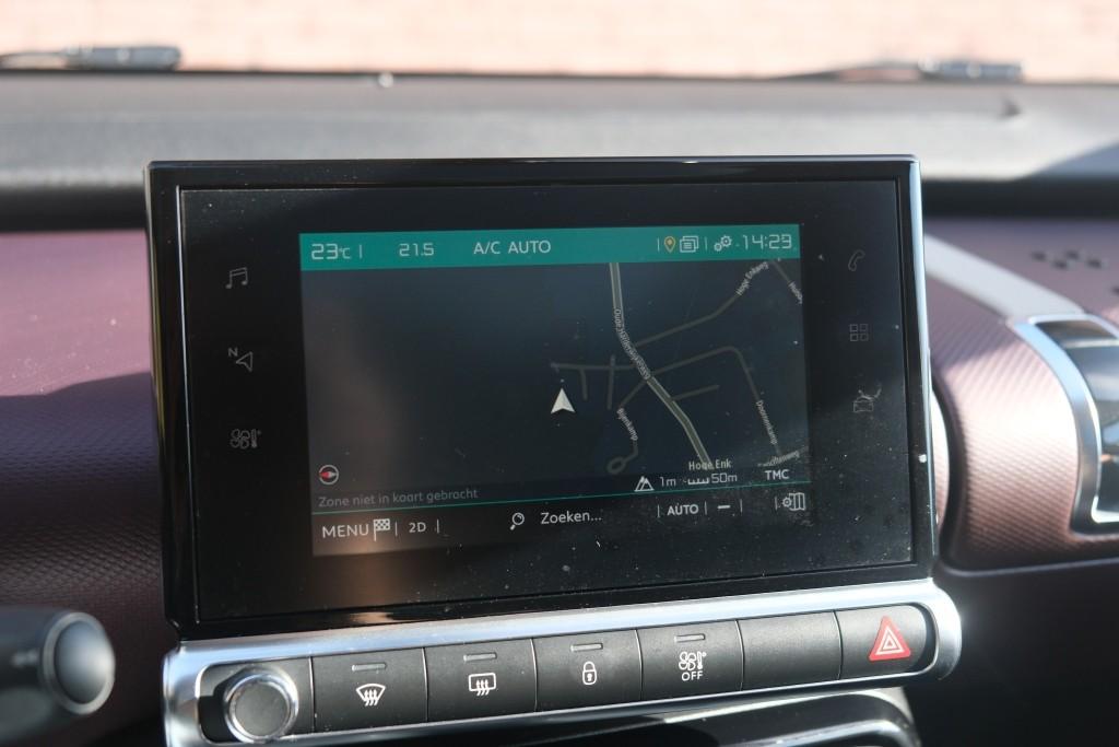 Citroën C4 Cactus 1.2 PureTech 130pk Shine - Panoramadak - Achteruitrijcamera - Apple CarPlay - Navigatiesysteem - Keyless entry - Parkeersensoren - Automatische airconditioning - Cruise control afbeelding 18