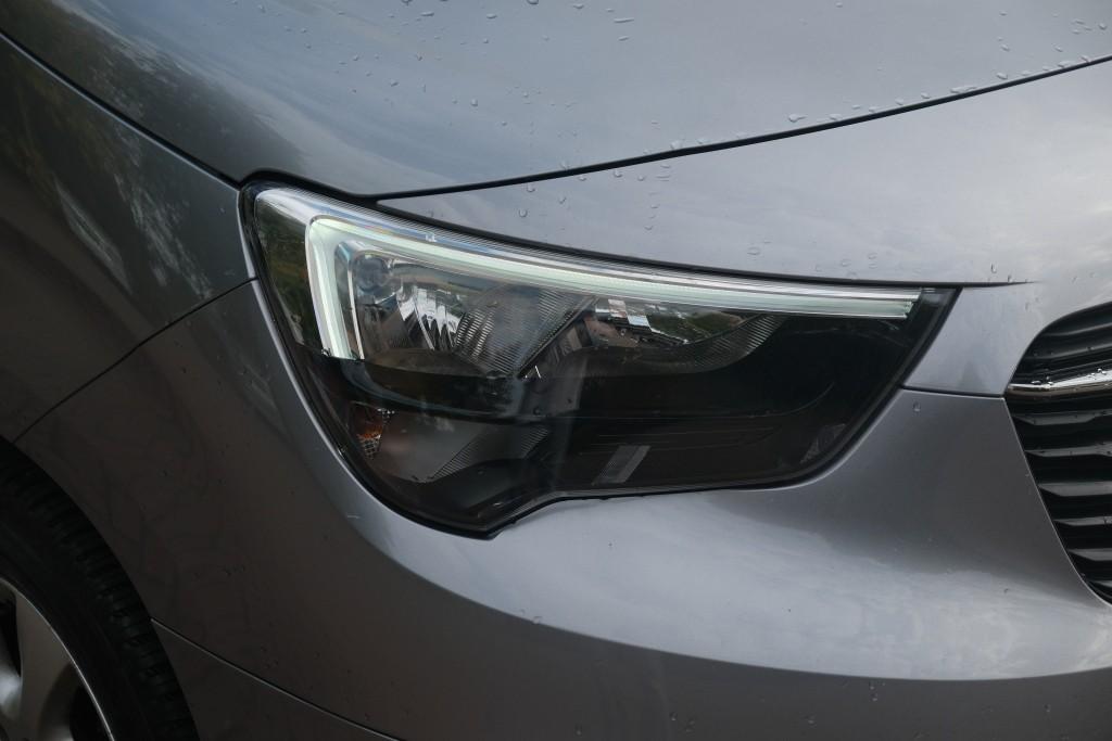 Opel Combo 1.5D 130pk L2H1 Innovation - Trekhaak - Achteruitrijcamera - Navigatiesysteem - Dodehoekdetectie - Apple CarPlay - Parkeersensoren - Cruise control afbeelding 2