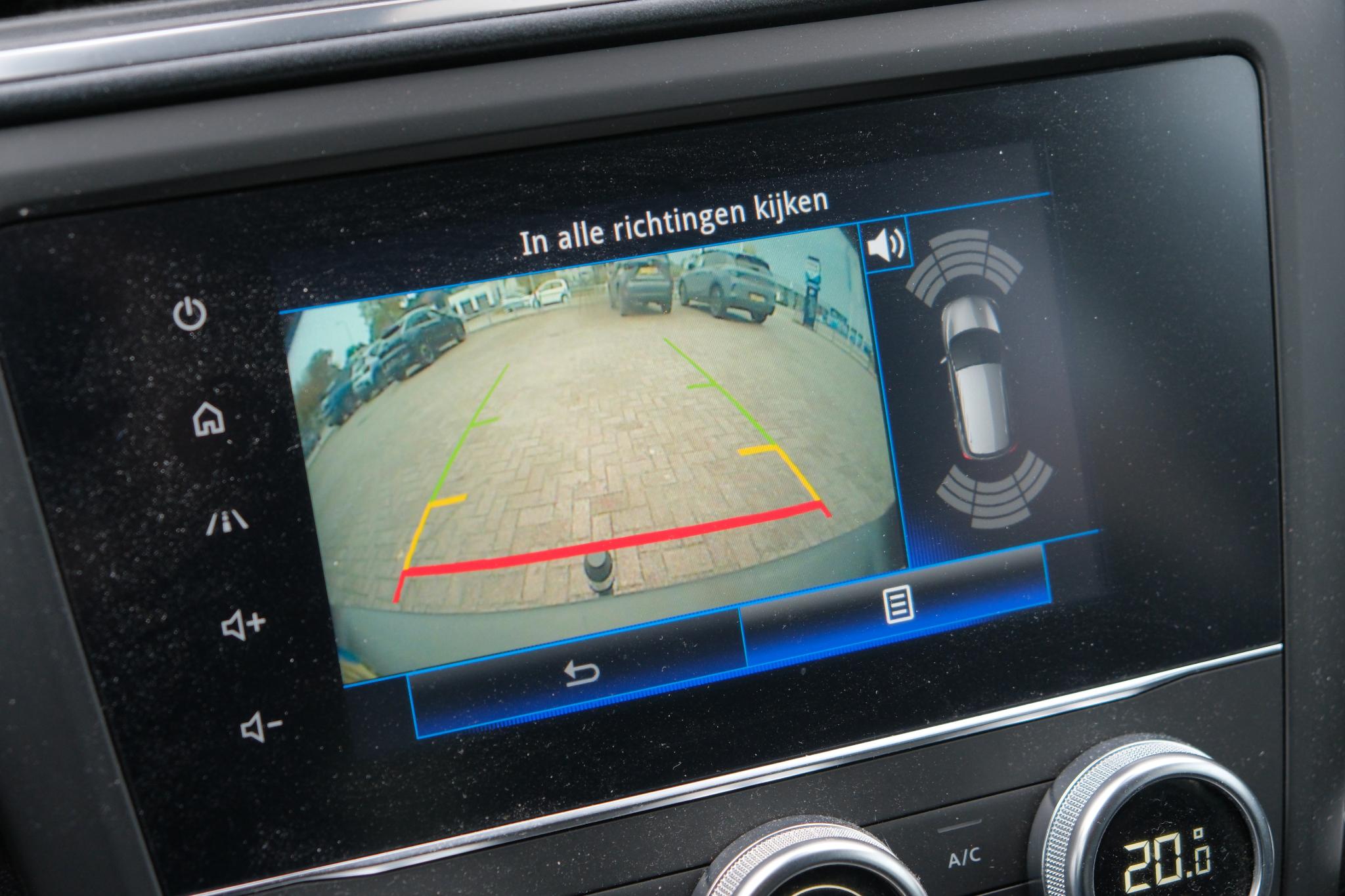 Renault Kadjar 1.3 TCe 160pk Intens | Navi | Cruise | Trekhaak | Camera | Climate afbeelding 21