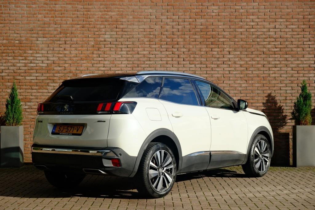Peugeot 3008 1.2 PureTech 130pk GT Line - Navigatiesysteem - Apple CarPlay - Achteruitrijcamera - Keyless - Elektrische achterklep - Dodehoekdetectie - Parkeersensoren afbeelding 30