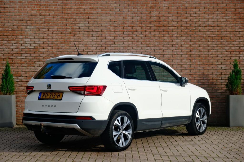 SEAT Ateca 1.4 TSi 150pk Xcellence - Camera - Alcantara - Navigatiesysteem - Apple CarPlay - Keyless - LED koplampen - Climate control - Cruise - Trekhaak afbeelding 29