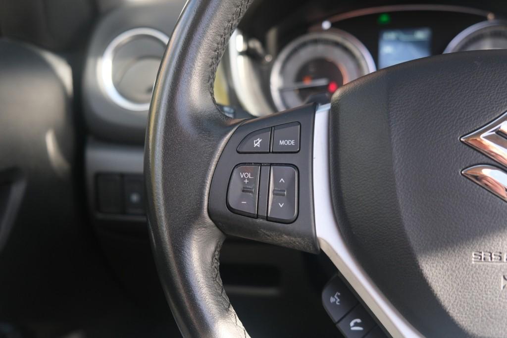 Suzuki Vitara 1.5 Hybrid Aut. Style - Panoramadak - Adaptieve cruise - Achteruitrijcamera - Dodehoekdetectie - Apple CarPlay - Navigatiesysteem - Keyless - Stoelverwarming - Parkeersensoren afbeelding 9