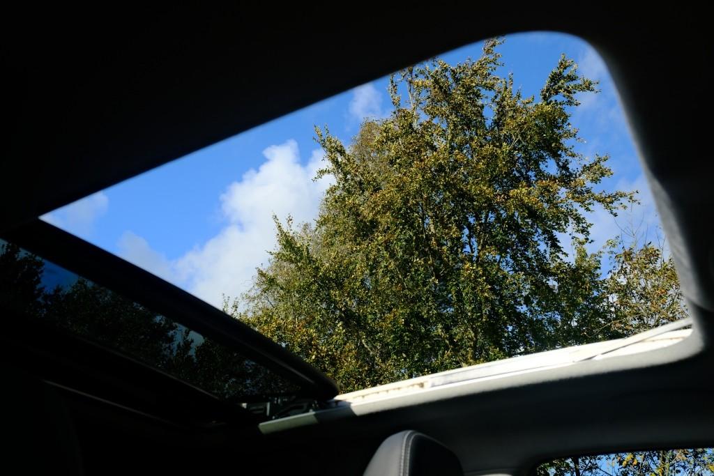 Suzuki Vitara 1.5 Hybrid Aut. Style - Panoramadak - Adaptieve cruise - Achteruitrijcamera - Dodehoekdetectie - Apple CarPlay - Navigatiesysteem - Keyless - Stoelverwarming - Parkeersensoren afbeelding 14