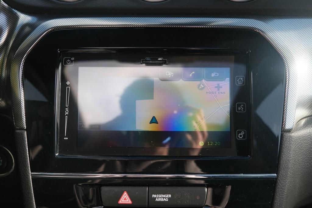 Suzuki Vitara 1.5 Hybrid Aut. Style - Panoramadak - Adaptieve cruise - Achteruitrijcamera - Dodehoekdetectie - Apple CarPlay - Navigatiesysteem - Keyless - Stoelverwarming - Parkeersensoren afbeelding 17