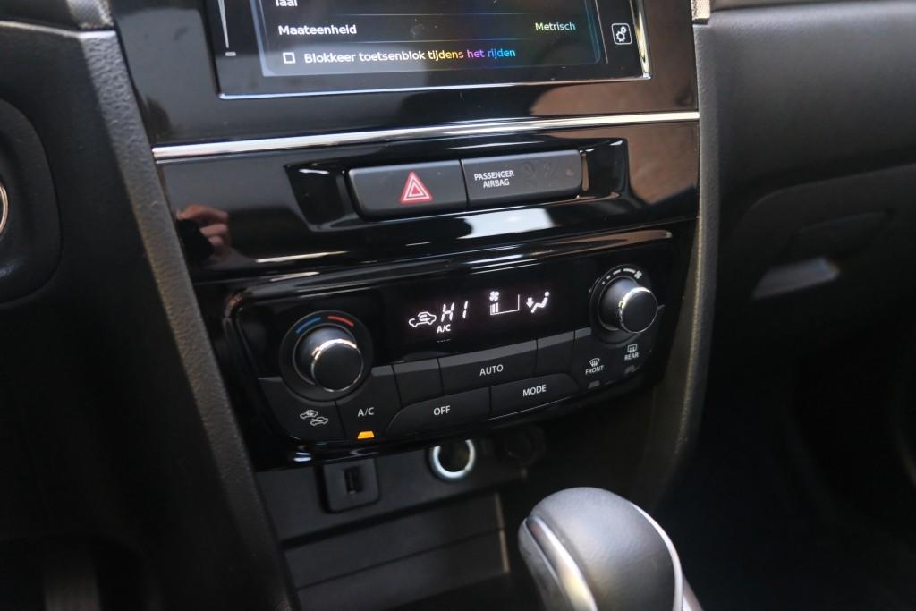 Suzuki Vitara 1.5 Hybrid Aut. Style - Panoramadak - Adaptieve cruise - Achteruitrijcamera - Dodehoekdetectie - Apple CarPlay - Navigatiesysteem - Keyless - Stoelverwarming - Parkeersensoren afbeelding 24