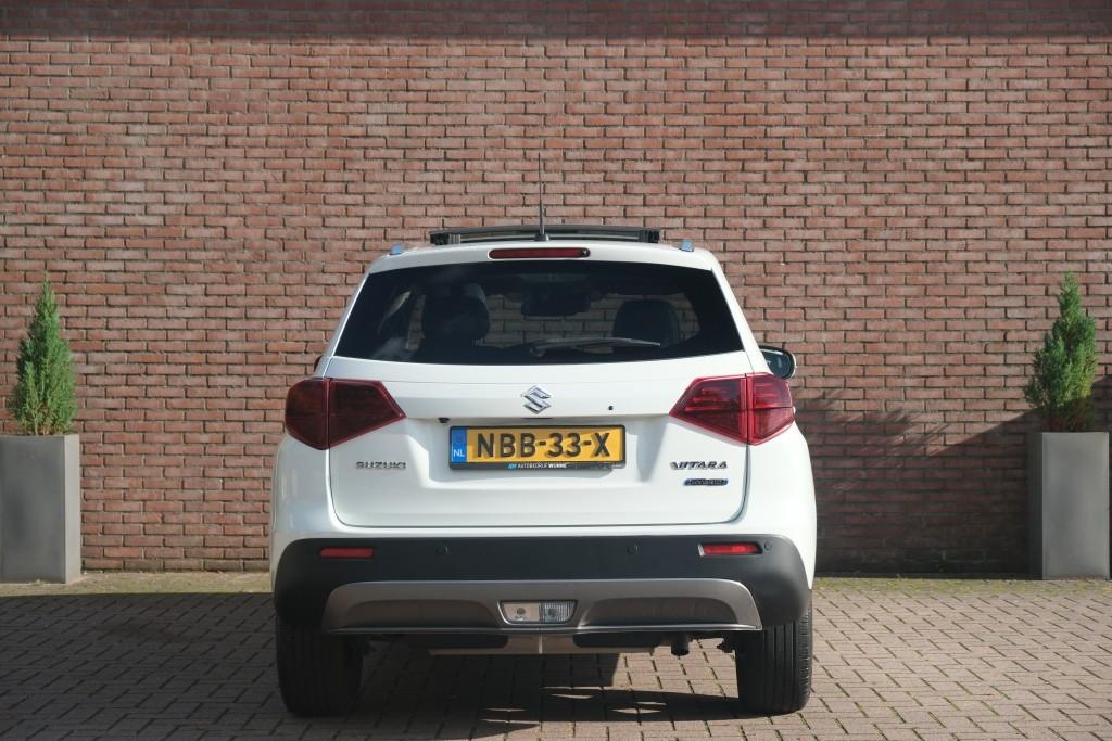Suzuki Vitara 1.5 Hybrid Aut. Style - Panoramadak - Adaptieve cruise - Achteruitrijcamera - Dodehoekdetectie - Apple CarPlay - Navigatiesysteem - Keyless - Stoelverwarming - Parkeersensoren afbeelding 34
