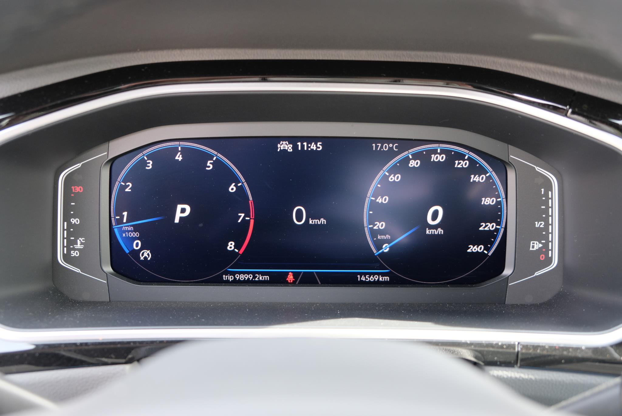 Volkswagen T-Roc 1.5 TSi 150pk DSG R-Line Business | App Connect | Trekhaak | Climate | Matrix LED | Adaptive Cruise | Elektrische Achterklep | Camera | 18" velgen afbeelding 21