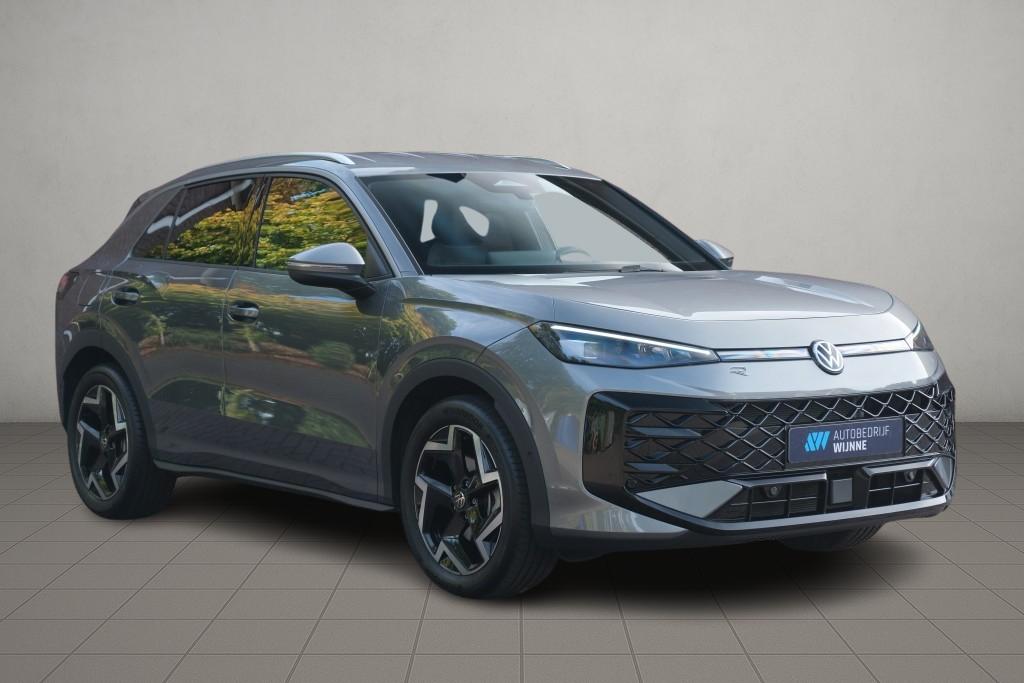 Volkswagen T-Roc 1.5 eTSi 150pk DSG R-Line - Adaptive cruise - Apple CarPlay - Achteruitrijcamera - Keyless entry - Stoelverwarming - Elektrische achterklep - Dodehoekdetectie - Parkeersensoren afbeelding 1